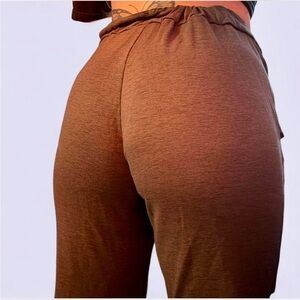 Sweet Pea New York & Company gray Knit Joggers - Small